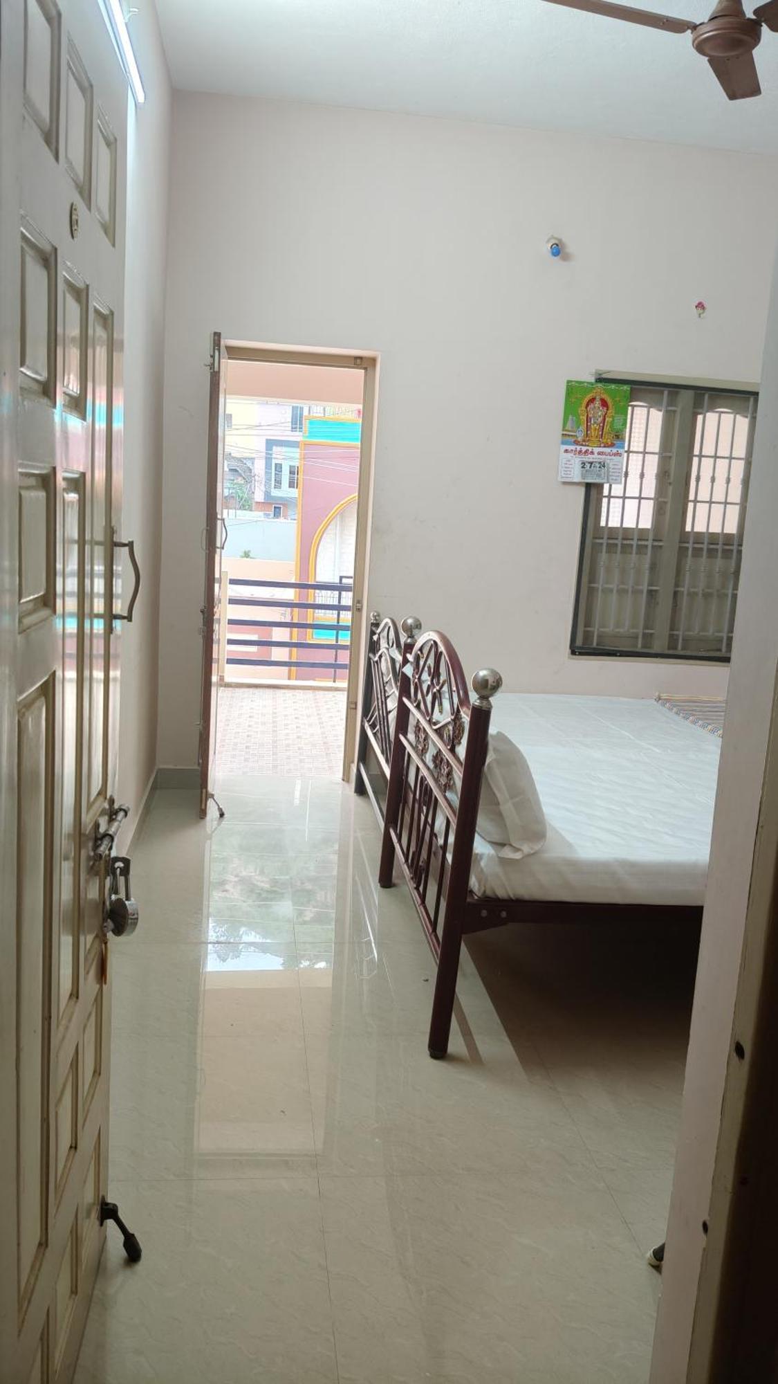 Dheeksha Homestay ติรุวันนามาลัย ภายนอก รูปภาพ
